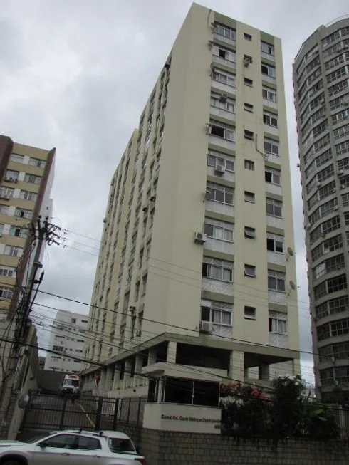 Foto 1 de Apartamento com 3 Quartos para alugar, 136m² em Barra, Salvador