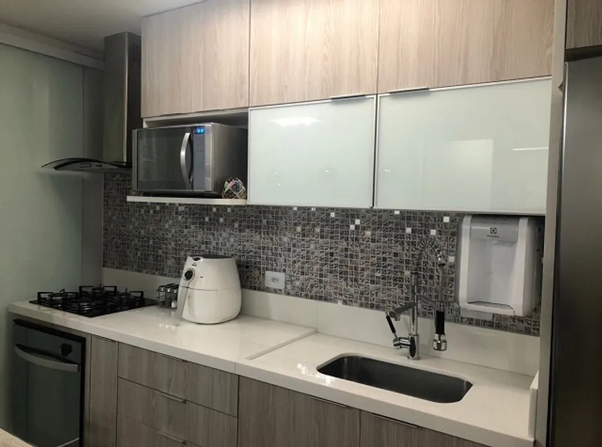 Foto 1 de Apartamento com 3 Quartos à venda, 61m² em Granja Viana, Carapicuíba