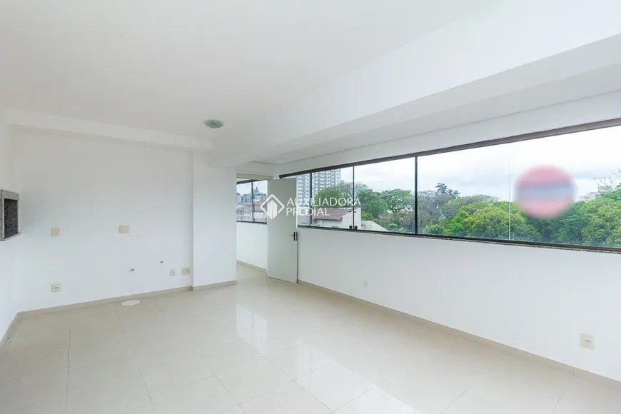 Foto 1 de Apartamento com 3 Quartos à venda, 132m² em Passo da Areia, Porto Alegre