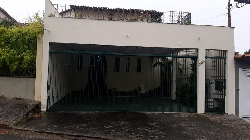 Foto 1 de Casa com 4 Quartos para alugar, 300m² em Jardim Bonfiglioli, São Paulo