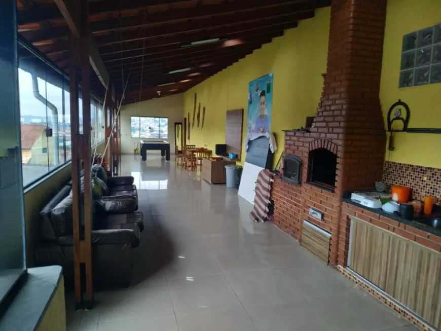 Foto 1 de Casa com 3 Quartos à venda, 125m² em Jardim Guapituba, Mauá