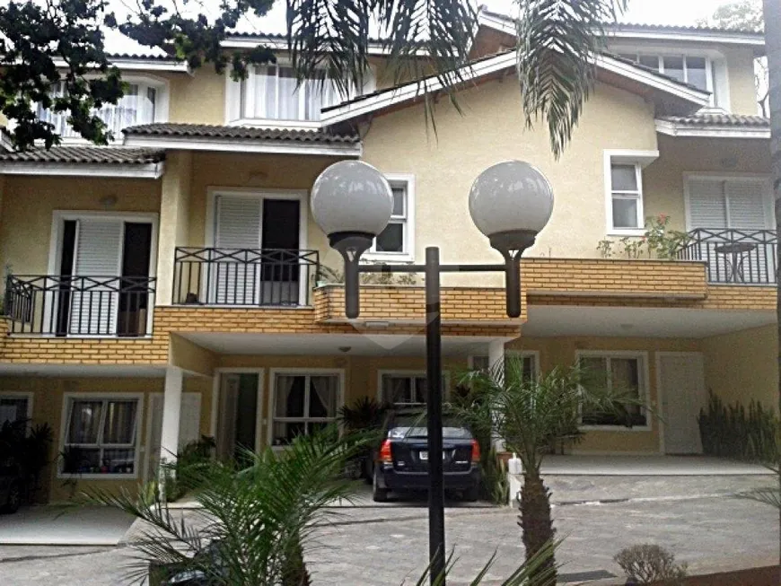 Foto 1 de Casa de Condomínio com 4 Quartos para venda ou aluguel, 199m² em Horto Florestal, São Paulo