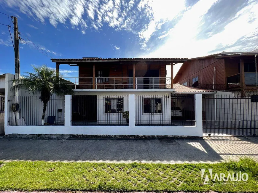 Foto 1 de Casa com 2 Quartos à venda, 390m² em São Vicente, Itajaí