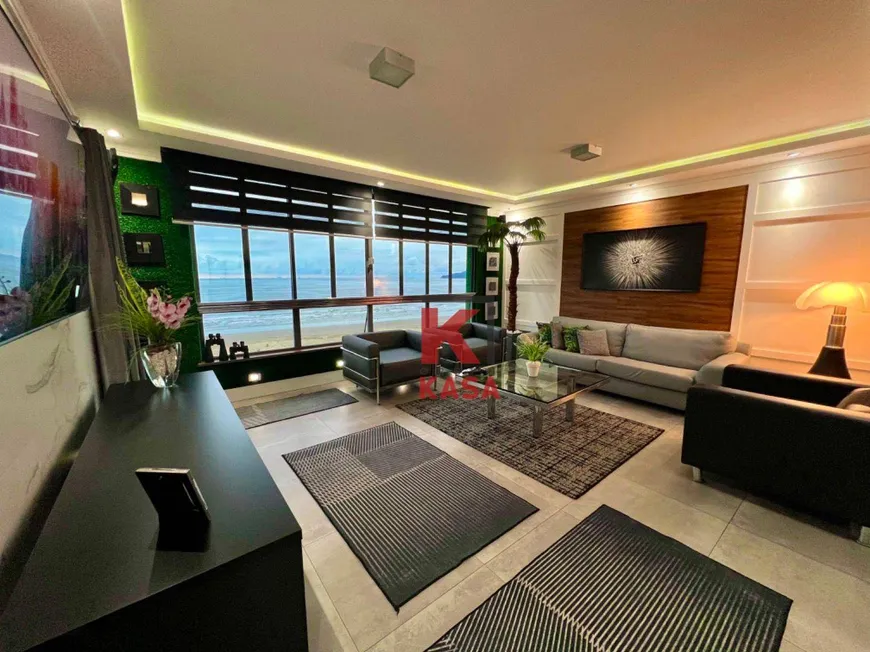 Foto 1 de Apartamento com 4 Quartos para venda ou aluguel, 147m² em Pompeia, Santos