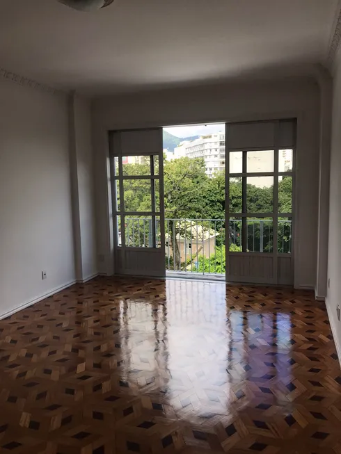 Foto 1 de Apartamento com 3 Quartos à venda, 135m² em Tijuca, Rio de Janeiro