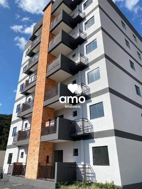 Foto 1 de Apartamento com 2 Quartos à venda, 59m² em Azambuja, Brusque