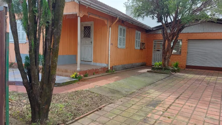 Foto 1 de Casa com 3 Quartos à venda, 73m² em Liberdade, Novo Hamburgo