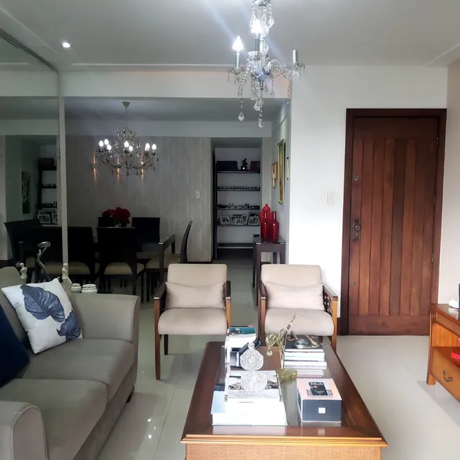 Foto 1 de Apartamento com 3 Quartos à venda, 125m² em Caminho Das Árvores, Salvador