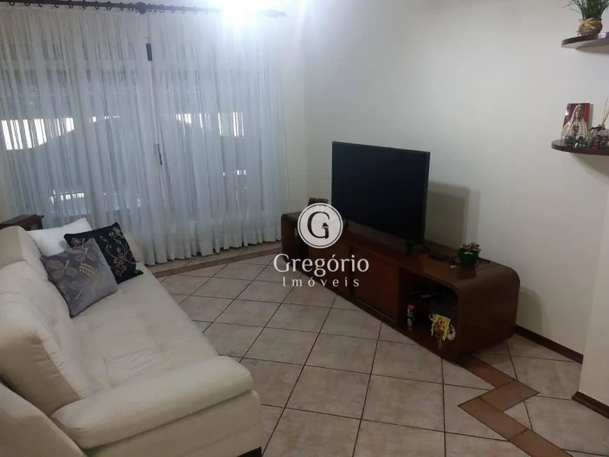 Foto 1 de Casa de Condomínio com 3 Quartos à venda, 144m² em Jardim Olympia, São Paulo