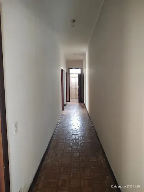 Foto 1 de Casa com 3 Quartos à venda, 450m² em Jardim Santa Helena, São Paulo