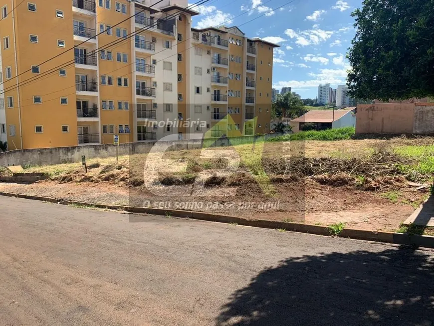 Foto 1 de Lote/Terreno à venda, 165m² em Jardim Gibertoni, São Carlos