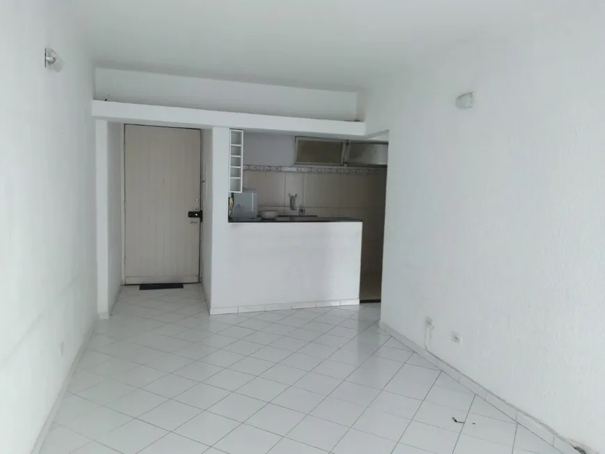 Foto 1 de Apartamento com 1 Quarto para alugar, 50m² em Consolação, São Paulo