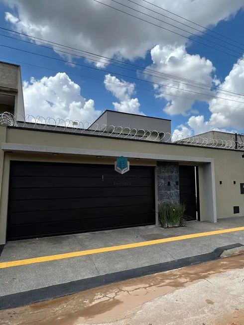 Foto 1 de Casa com 3 Quartos à venda, 161m² em Residencial Vereda dos Buritis, Goiânia