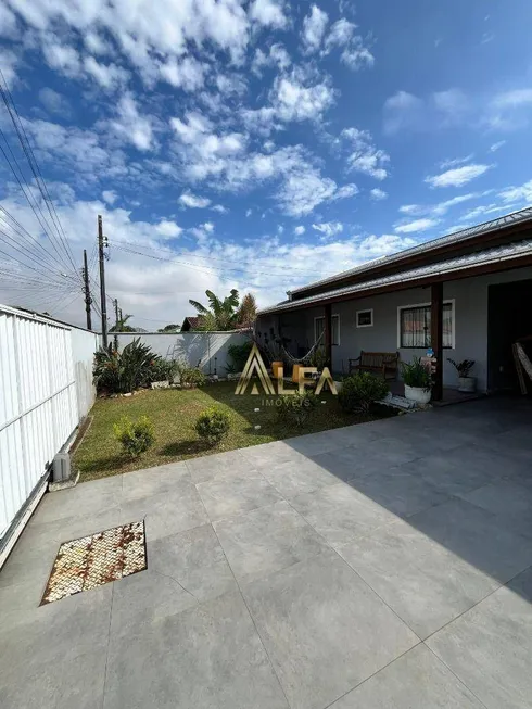 Foto 1 de Casa com 3 Quartos à venda, 180m² em Centro, Penha