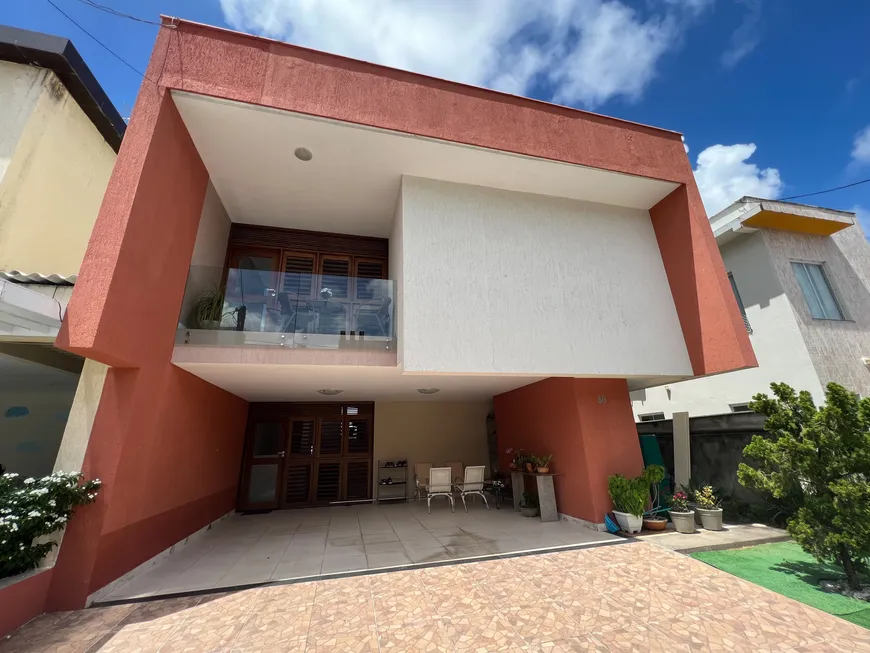 Foto 1 de Casa de Condomínio com 3 Quartos à venda, 240m² em Pitimbu, Natal