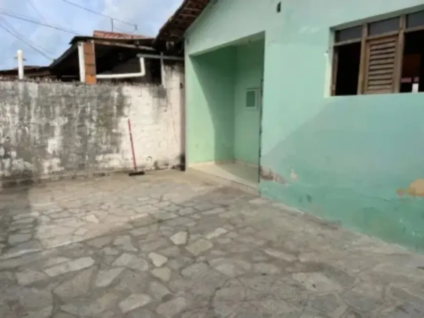 Foto 1 de Casa com 2 Quartos à venda, 80m² em Icuí-Guajará, Ananindeua