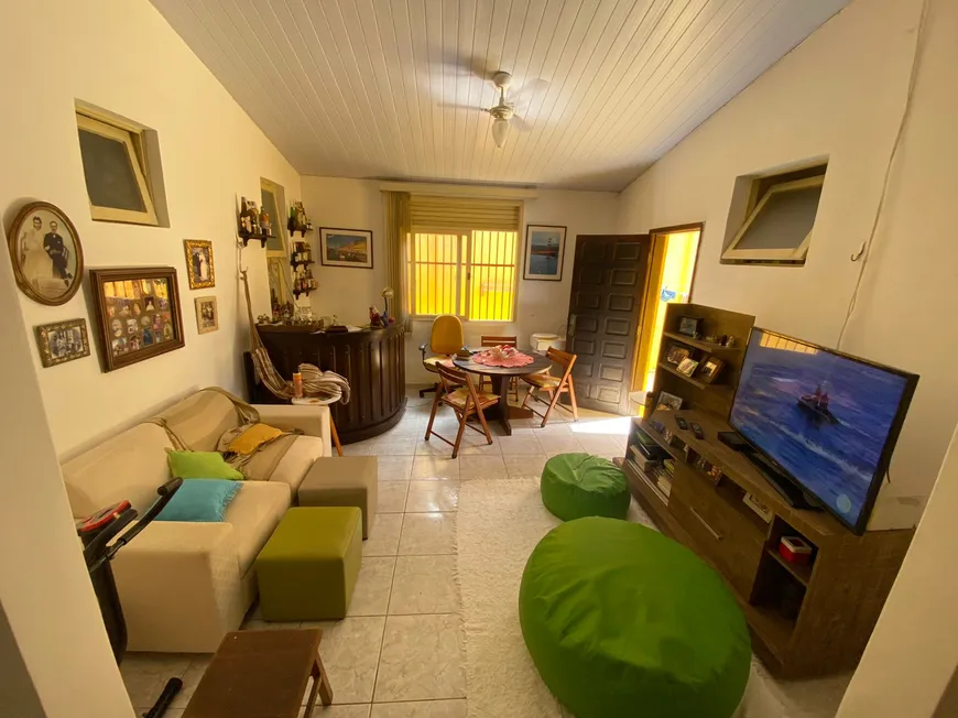 Foto 1 de Casa com 3 Quartos à venda, 361m² em Pituba, Salvador