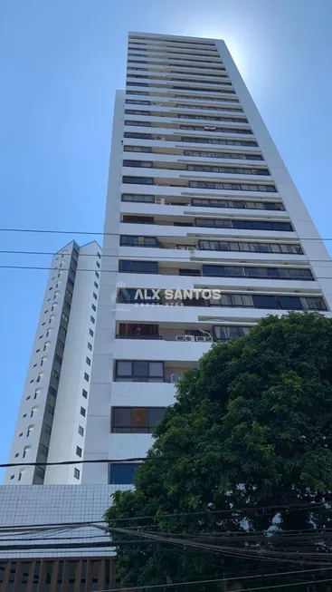 Foto 1 de Apartamento com 4 Quartos à venda, 180m² em Tamarineira, Recife