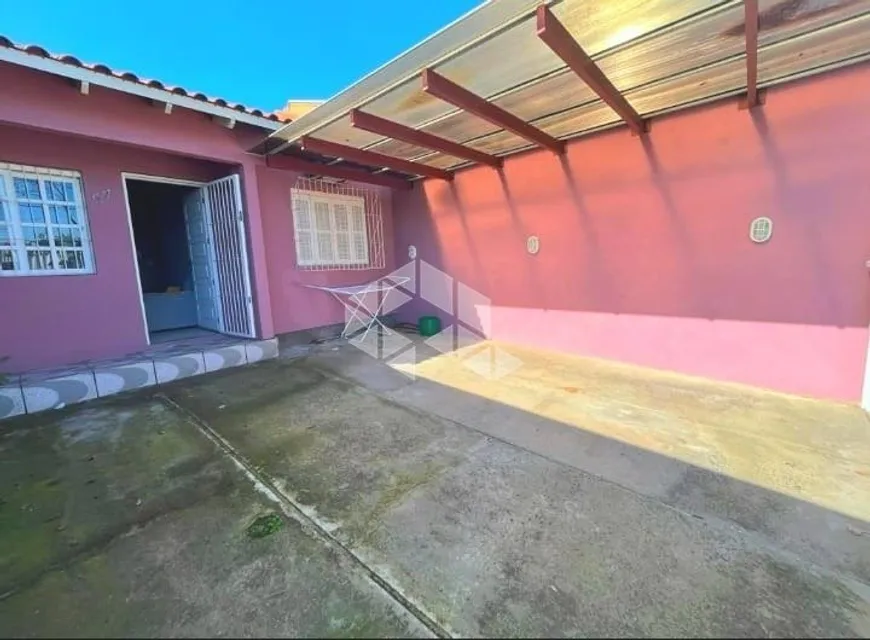 Foto 1 de Casa com 2 Quartos à venda, 54m² em Olaria, Canoas