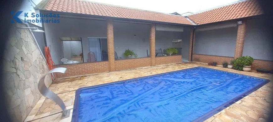 Foto 1 de Casa com 3 Quartos à venda, 212m² em Carolina, Bauru