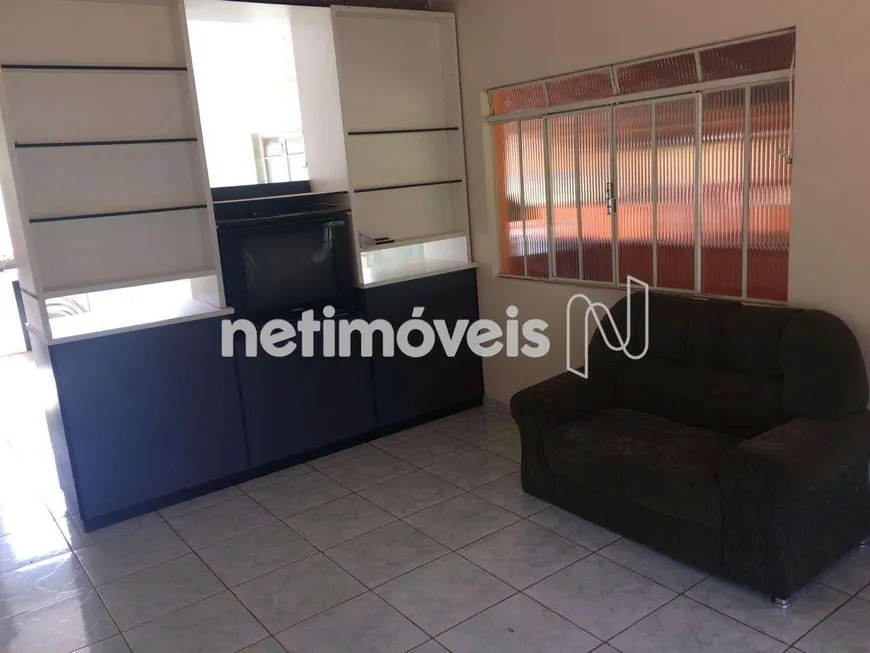 Foto 1 de Casa com 3 Quartos à venda, 450m² em Povoado do Para, Carmópolis de Minas