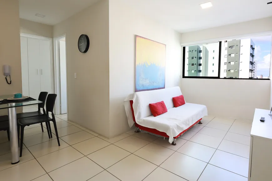 Foto 1 de Apartamento com 2 Quartos para alugar, 43m² em Torre, Recife