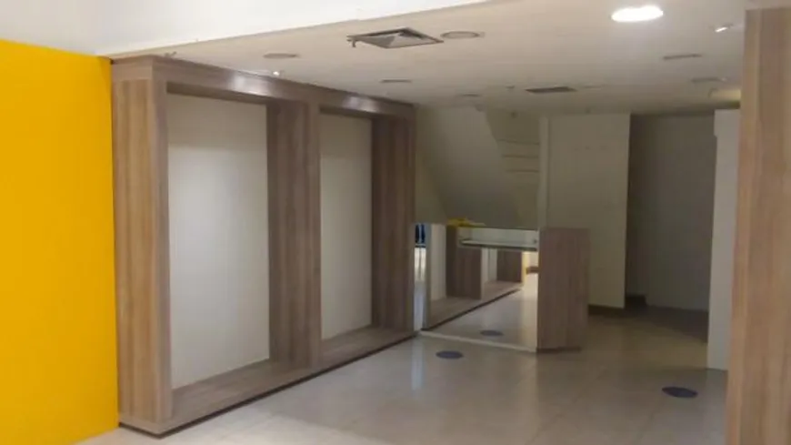 Foto 1 de Ponto Comercial para venda ou aluguel, 32m² em Itaigara, Salvador