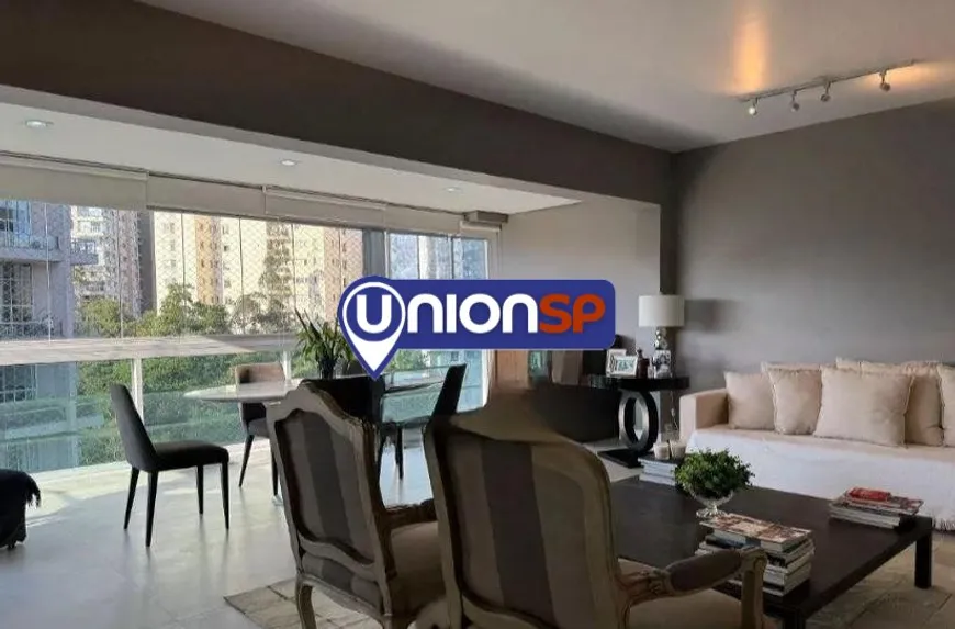 Foto 1 de Apartamento com 3 Quartos à venda, 117m² em Morumbi, São Paulo