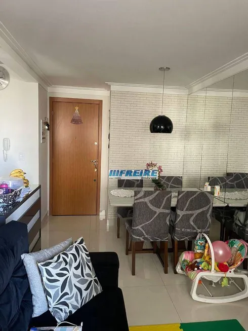 Foto 1 de Apartamento com 2 Quartos à venda, 51m² em Utinga, Santo André