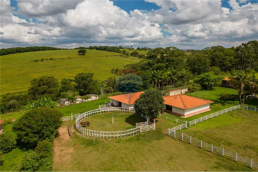 Foto 1 de Fazenda/Sítio com 4 Quartos à venda, 900m² em Sítios Primavera, Jarinu