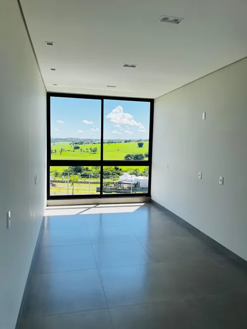 Foto 1 de Casa de Condomínio com 4 Quartos à venda, 222m² em Granja Marileusa , Uberlândia