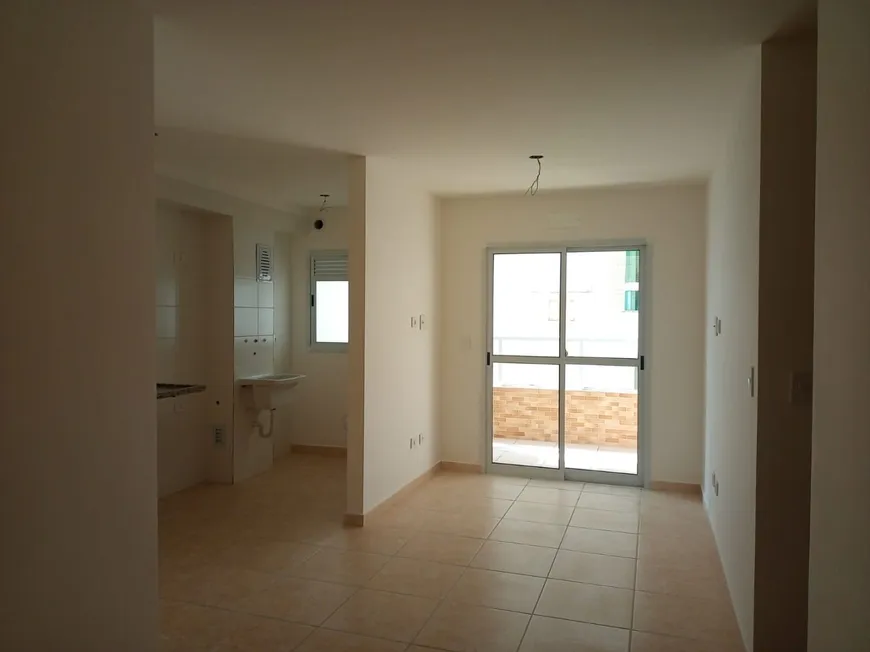 Foto 1 de Apartamento com 2 Quartos à venda, 58m² em Vila Guilhermina, Praia Grande