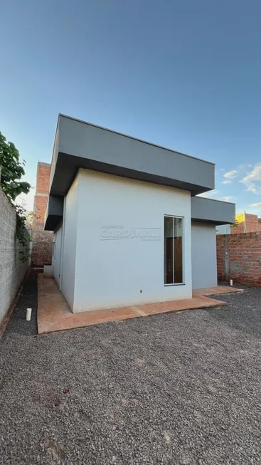 Foto 1 de Casa com 2 Quartos à venda, 63m² em Parque Residencial Jatoba, Araraquara