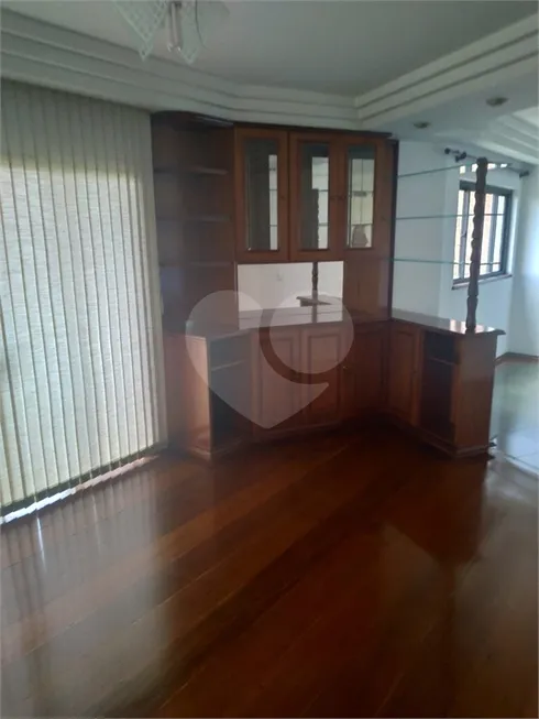 Foto 1 de Apartamento com 4 Quartos à venda, 200m² em Saúde, São Paulo