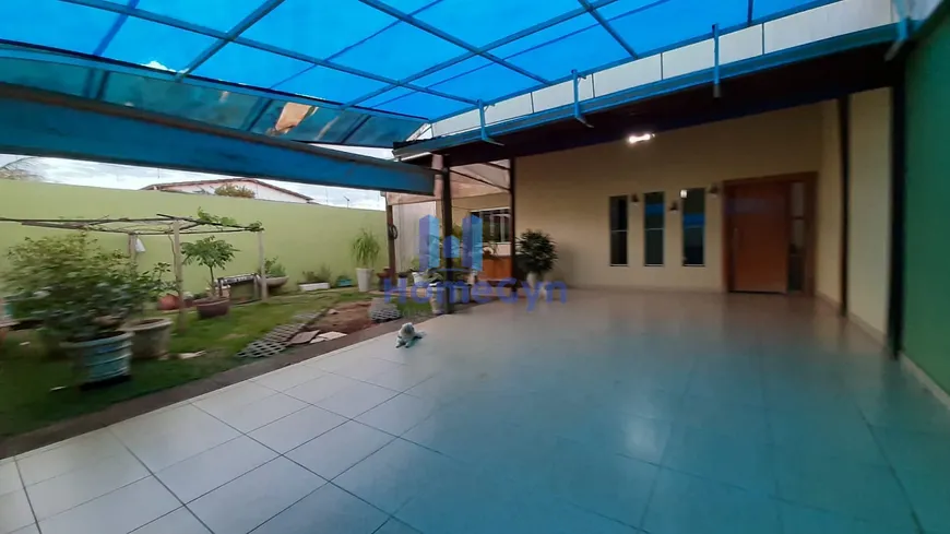 Foto 1 de Casa com 3 Quartos à venda, 220m² em Jardim Vila Boa, Goiânia