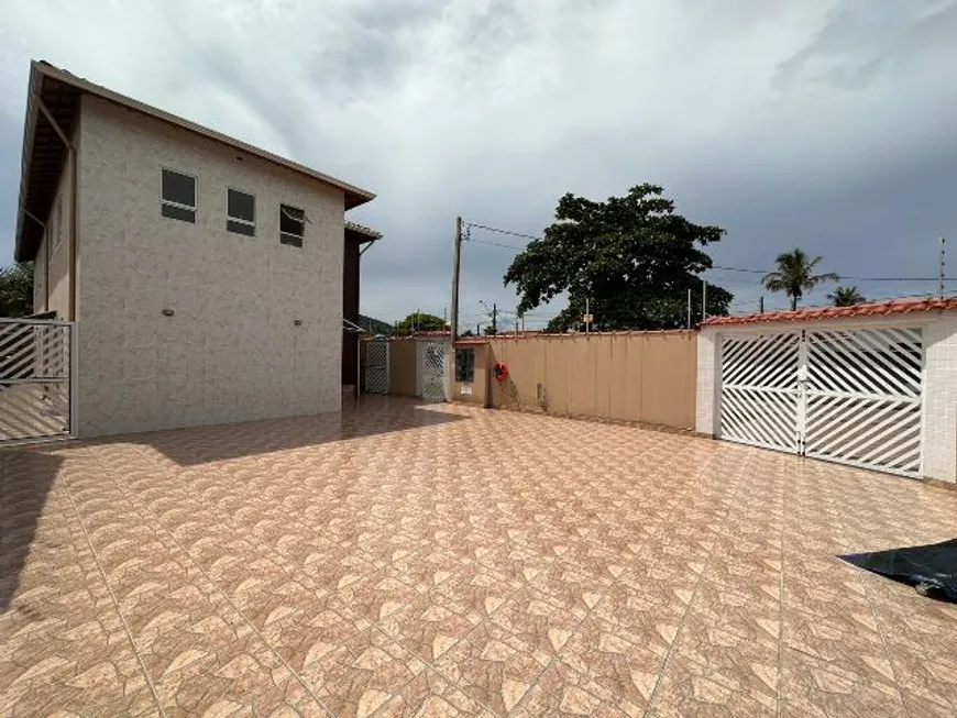Foto 1 de Casa com 2 Quartos à venda, 57m² em Balneário Gaivotas, Itanhaém