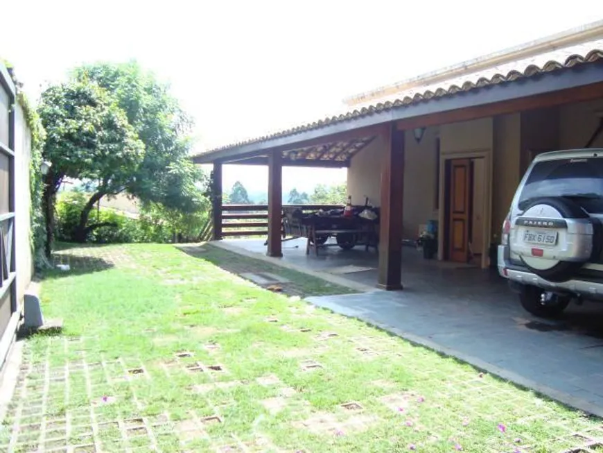 Foto 1 de Casa com 4 Quartos à venda, 1500m² em Nova Fazendinha, Carapicuíba