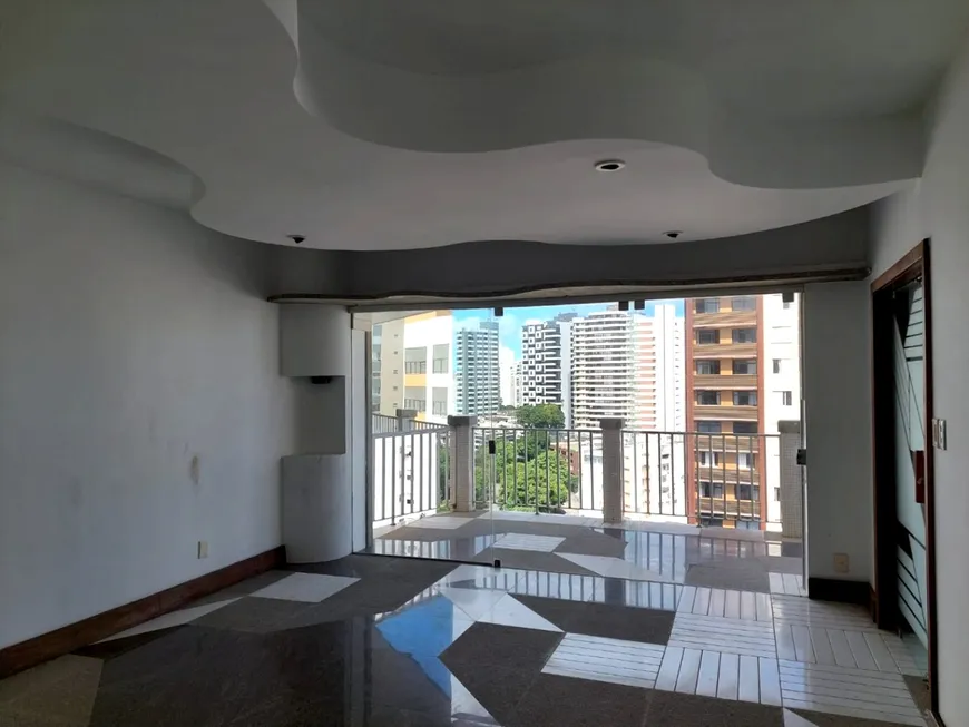 Foto 1 de Apartamento com 4 Quartos à venda, 265m² em Canela, Salvador