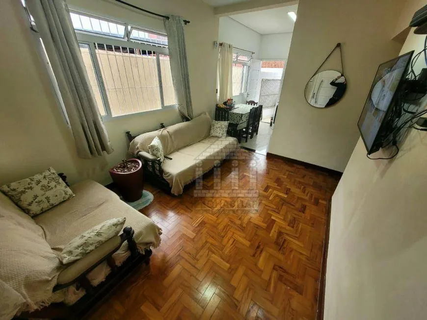 Foto 1 de Casa com 2 Quartos à venda, 120m² em Cidade Dutra, São Paulo