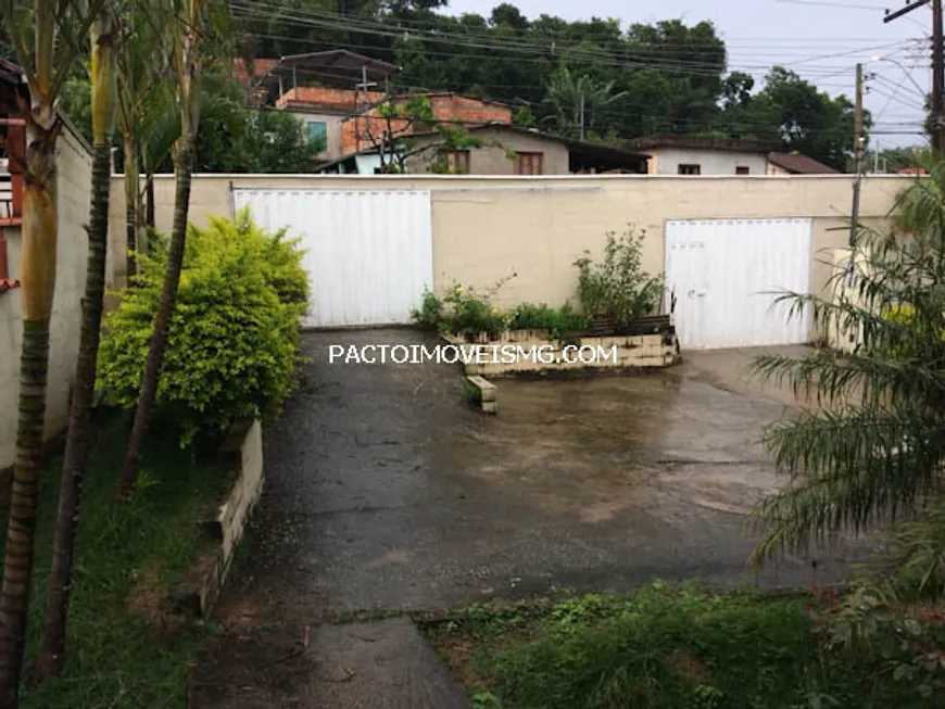 Foto 1 de Casa com 8 Quartos à venda, 250m² em Centro, Caeté