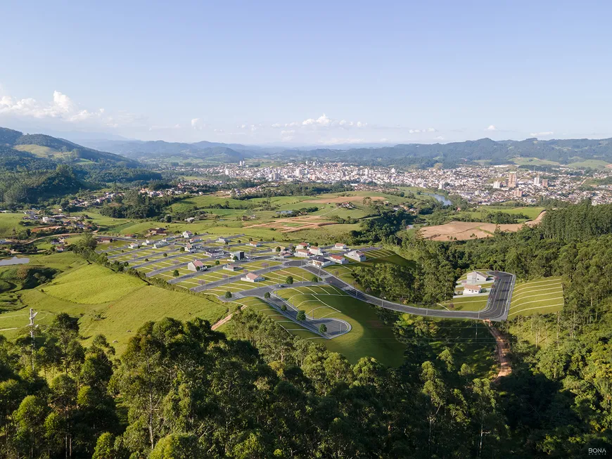 Foto 1 de Lote/Terreno à venda, 200m² em Centro, Braço do Norte