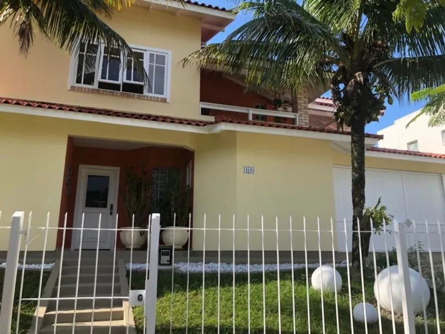 Foto 1 de Casa com 3 Quartos à venda, 360m² em Córrego Grande, Florianópolis