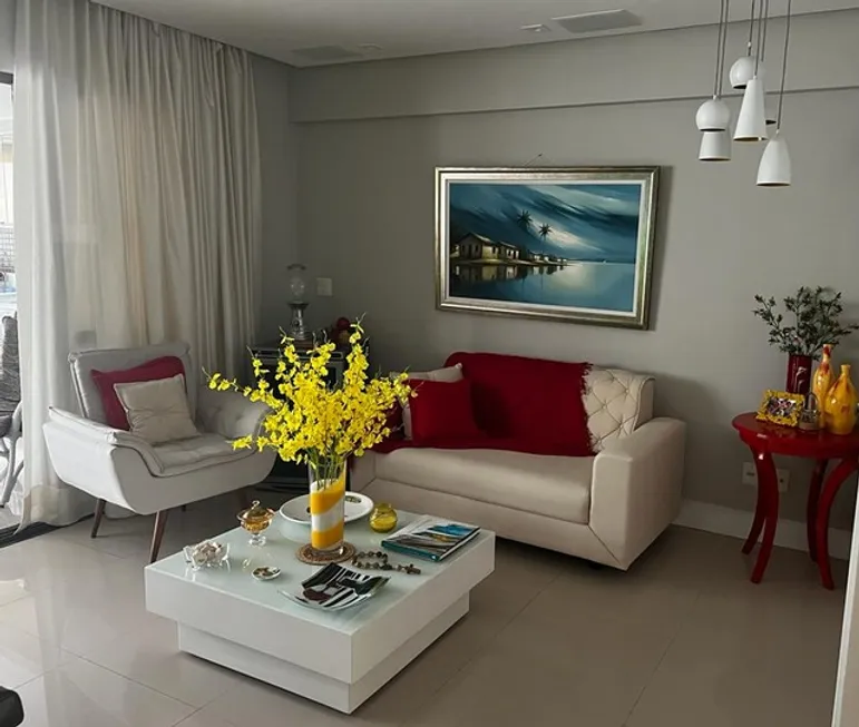 Foto 1 de Apartamento com 4 Quartos à venda, 147m² em Armação, Salvador
