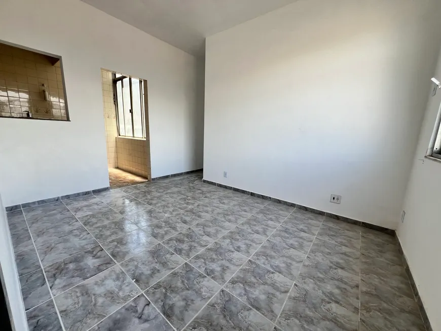 Foto 1 de Apartamento com 2 Quartos para alugar, 65m² em Ramos, Rio de Janeiro