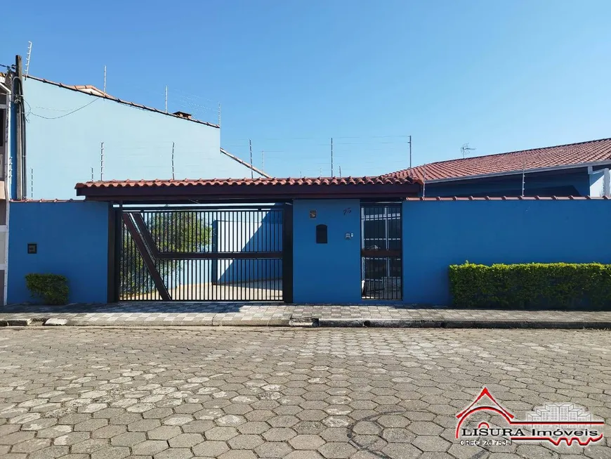 Foto 1 de Casa com 4 Quartos à venda, 175m² em Jardim Santa Maria, Jacareí