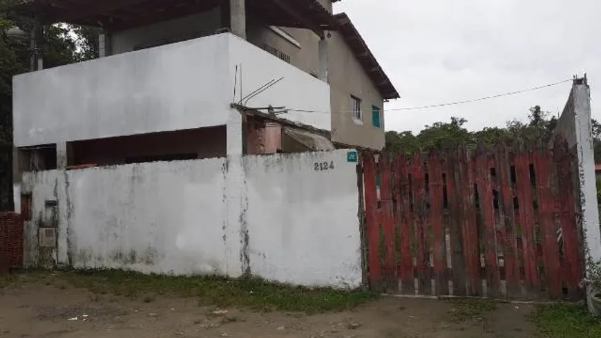 Foto 1 de Sobrado com 4 Quartos à venda, 80m² em Balneário Gaivotas, Itanhaém