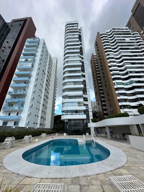 Foto 1 de Apartamento com 3 Quartos à venda, 250m² em Campo Grande, Salvador