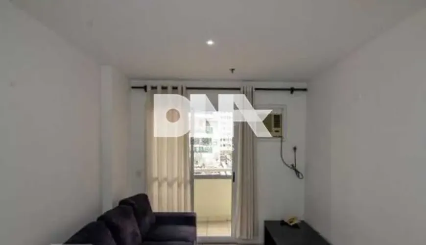 Foto 1 de Apartamento com 1 Quarto à venda, 45m² em Botafogo, Rio de Janeiro