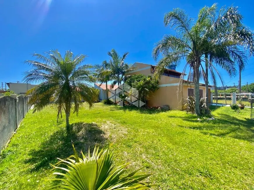 Foto 1 de Lote/Terreno à venda, 275m² em Guarani, Capão da Canoa