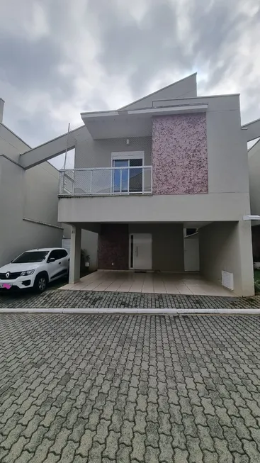 Foto 1 de Casa de Condomínio com 4 Quartos à venda, 190m² em Vila Oliveira, Mogi das Cruzes